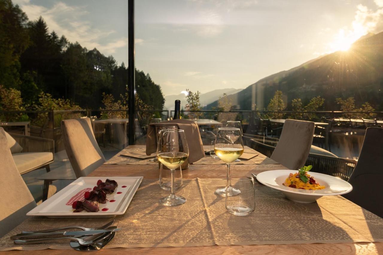 Residence Adamello Resort Ponte Di Legno Ngoại thất bức ảnh