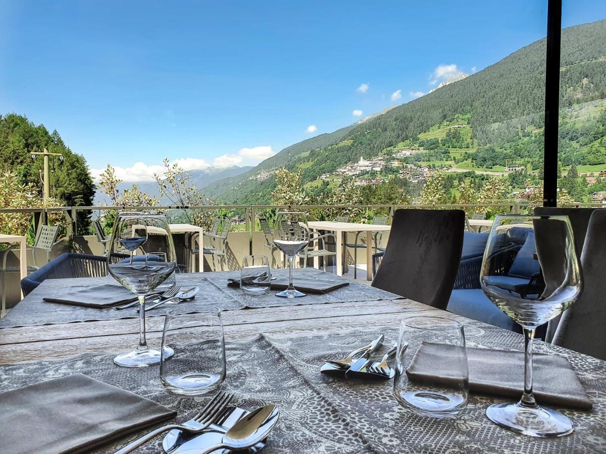 Residence Adamello Resort Ponte Di Legno Ngoại thất bức ảnh